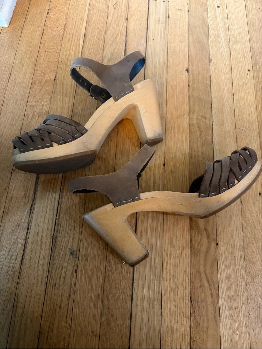 Swedish Hasbeens Braided Sky High size 38 Sandals